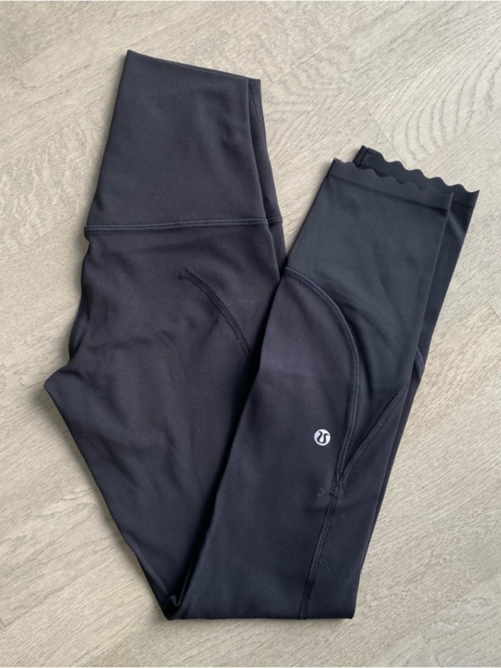 Lululemon Align Scalloped High-Rise Pant Leggings 25” inseam